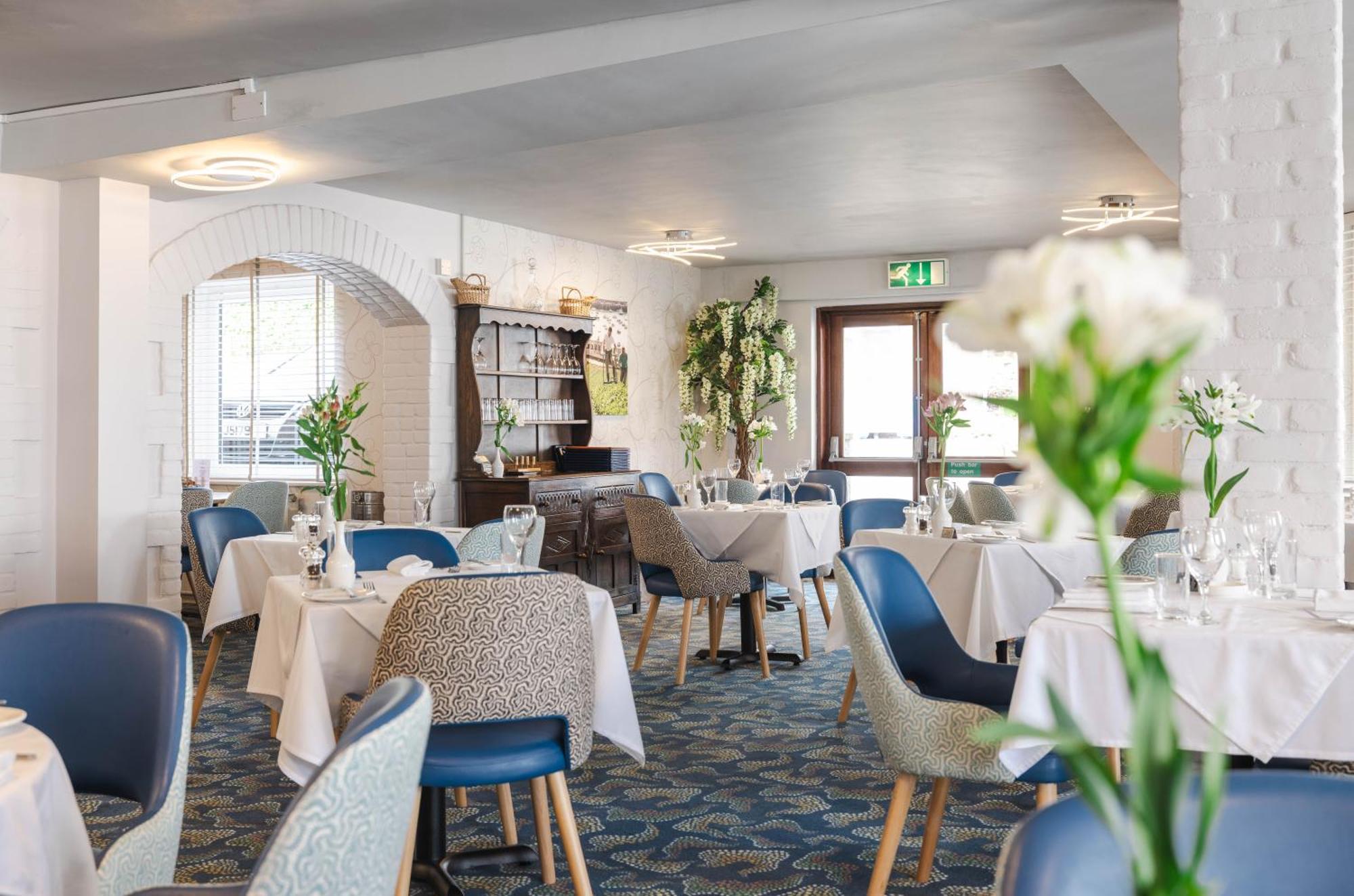 Beausite Hotel Grouville Екстериор снимка