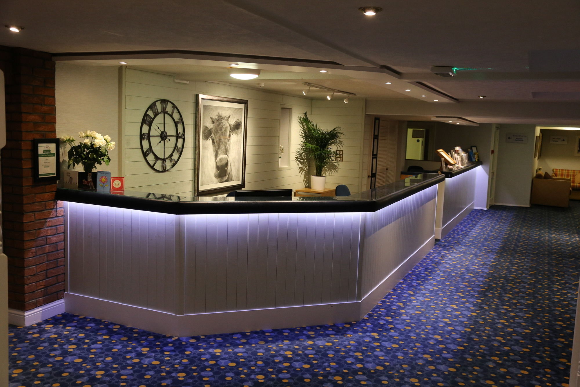 Beausite Hotel Grouville Екстериор снимка